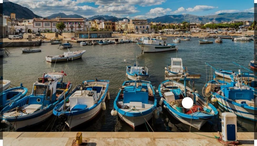 Casa Alice Hotel Isola delle Femmine Bagian luar foto